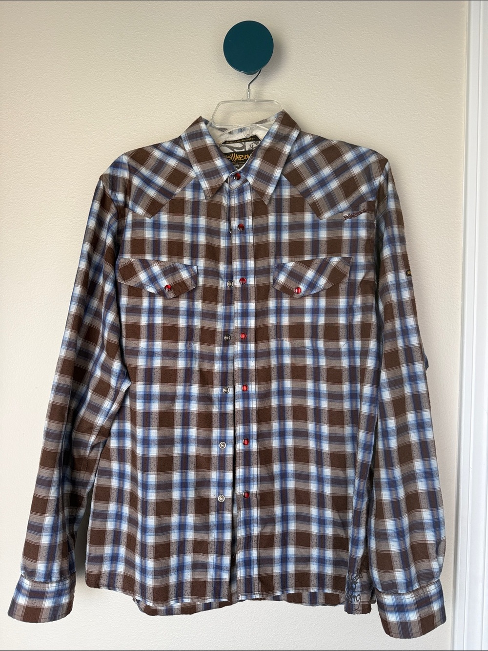 Billabong Men's Brown & Light Blue Plaid Button-Up Shirt